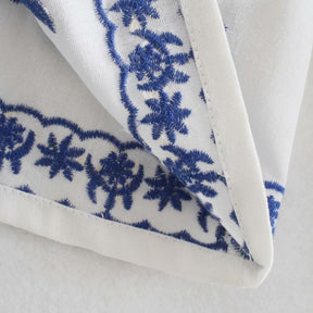 Camisa Feminina Flores do Outono