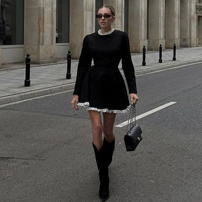 Vestido Curto de Camurça Retrô - Larissa